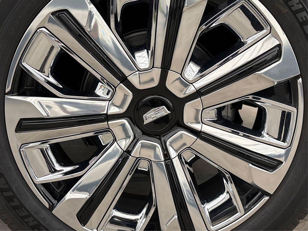 new 2025 Cadillac Escalade IQ car, priced at $156,530