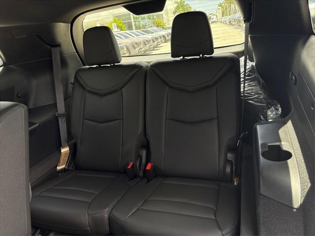new 2025 Cadillac XT6 car, priced at $48,690