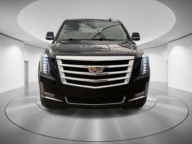 used 2020 Cadillac Escalade ESV car, priced at $46,500