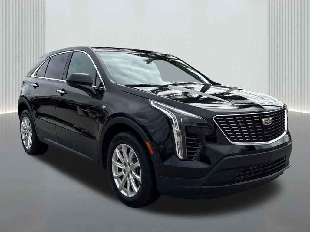 used 2023 Cadillac XT4 car, priced at $25,977
