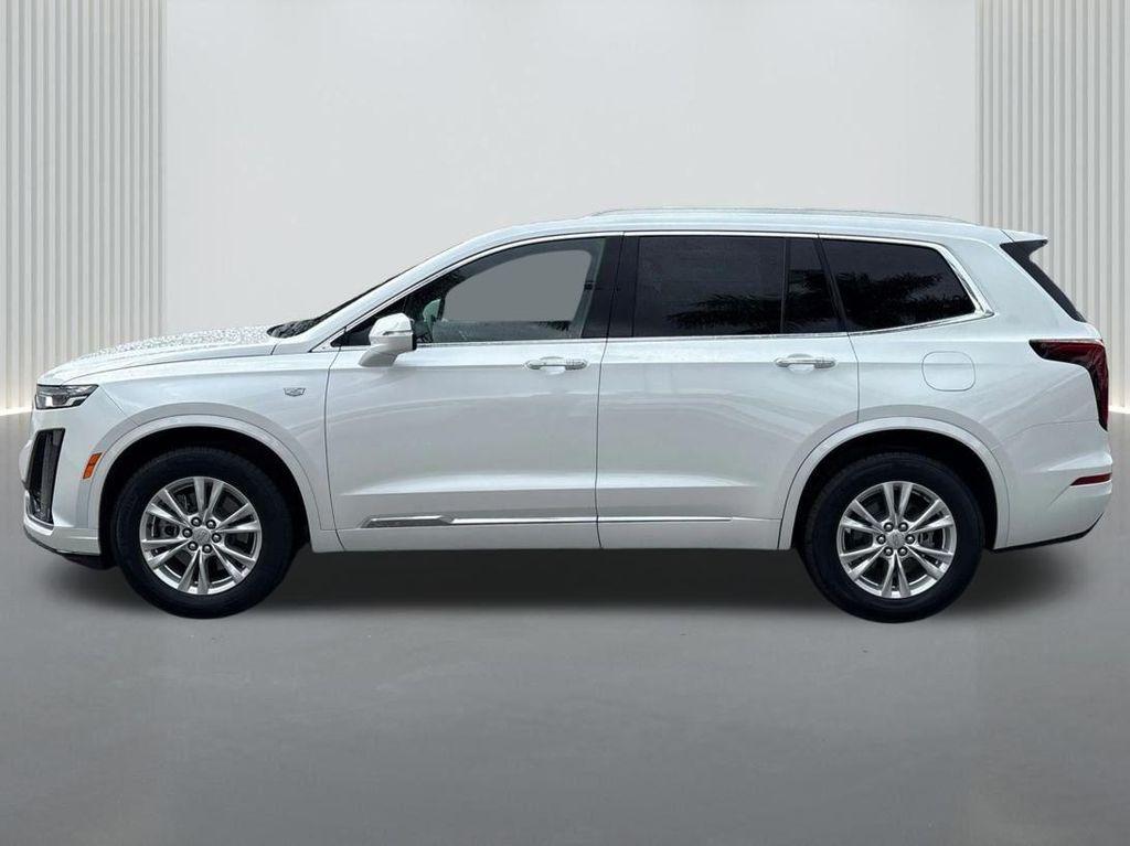 new 2025 Cadillac XT6 car, priced at $44,995