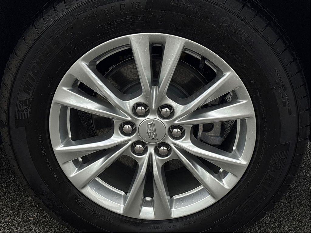 new 2025 Cadillac XT6 car, priced at $44,995