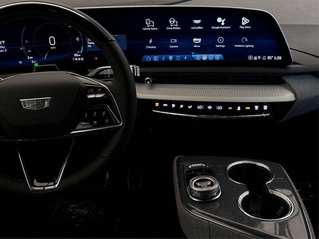 new 2025 Cadillac OPTIQ car, priced at $52,215
