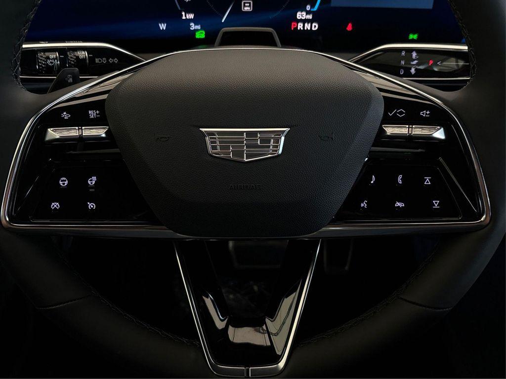 new 2025 Cadillac OPTIQ car, priced at $52,215