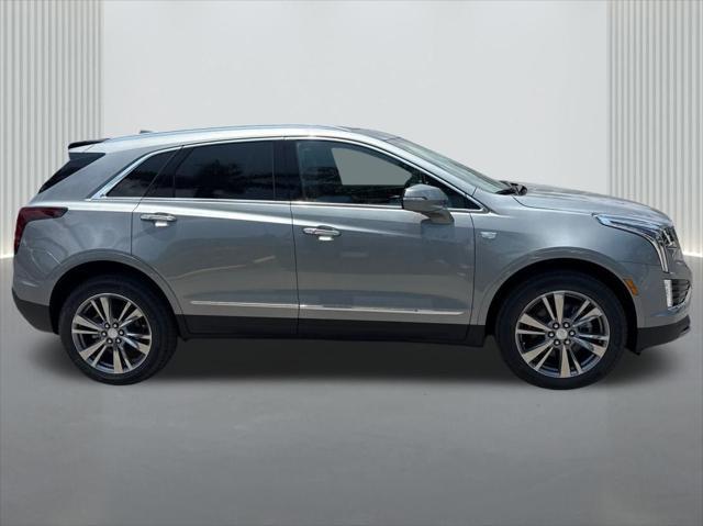 new 2025 Cadillac XT5 car, priced at $50,590