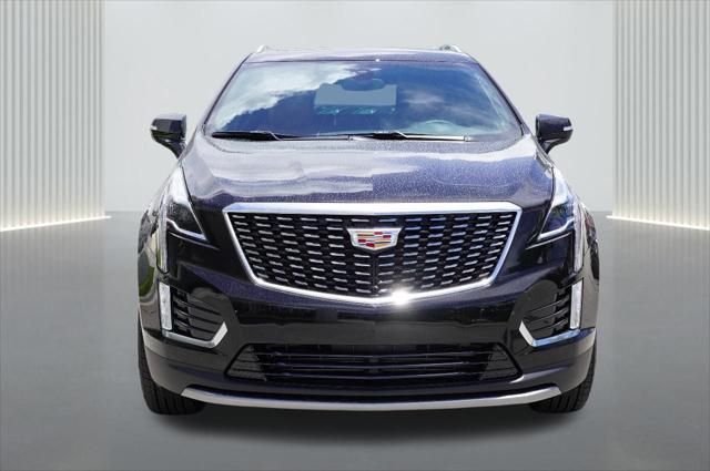 new 2025 Cadillac XT5 car, priced at $44,491