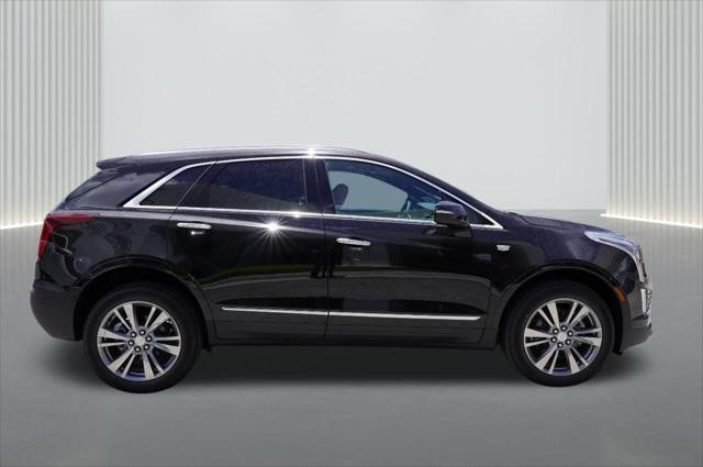 new 2025 Cadillac XT5 car, priced at $44,491