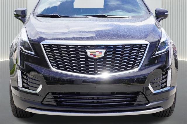 new 2025 Cadillac XT5 car, priced at $44,491