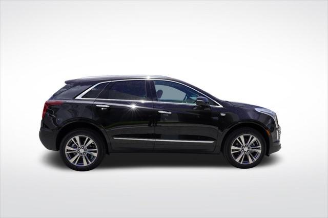 new 2025 Cadillac XT5 car, priced at $51,615