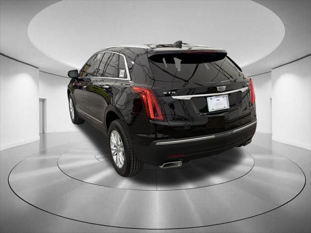 new 2024 Cadillac XT5 car, priced at $45,290