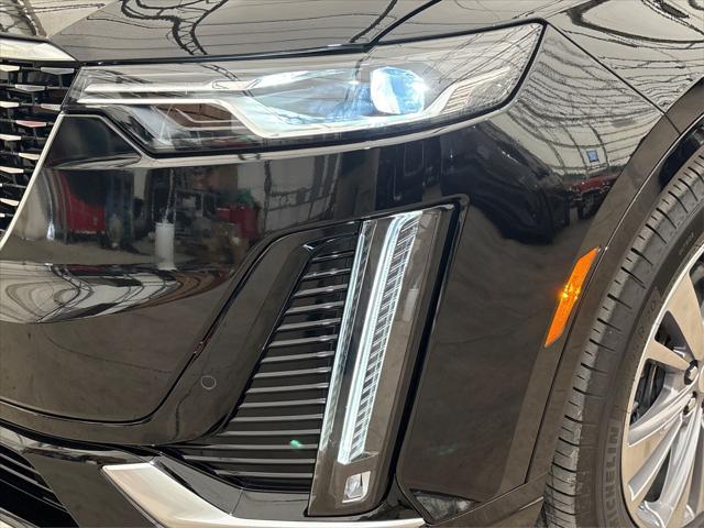 new 2025 Cadillac XT6 car, priced at $49,550