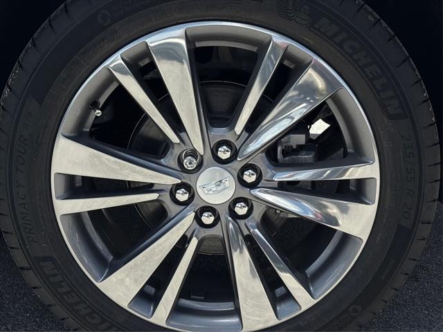 new 2025 Cadillac XT6 car, priced at $70,215