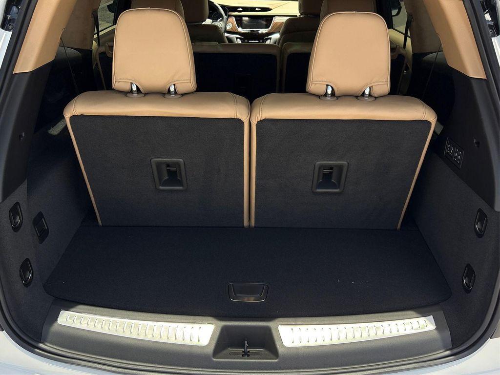 new 2025 Cadillac XT6 car, priced at $70,215
