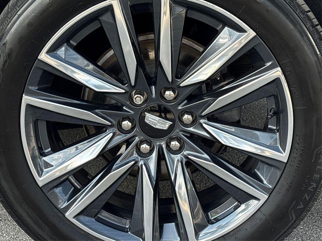 used 2021 Cadillac Escalade ESV car, priced at $67,694