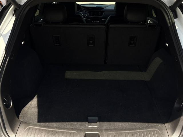 used 2022 Cadillac XT5 car, priced at $27,990