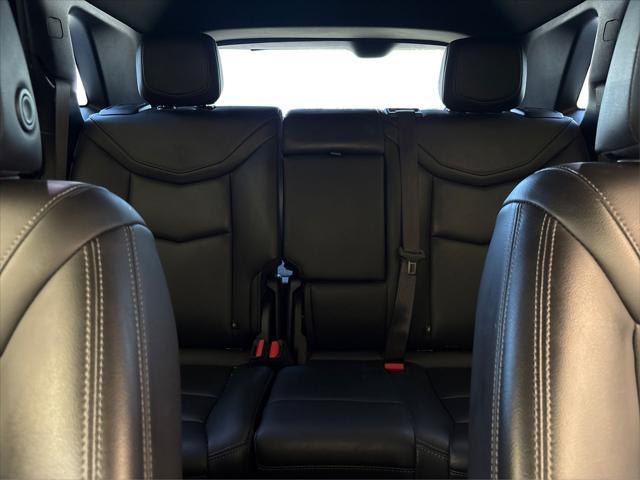 used 2022 Cadillac XT5 car, priced at $27,990