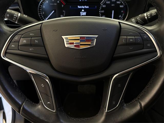 used 2022 Cadillac XT5 car, priced at $27,990