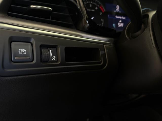 used 2022 Cadillac XT5 car, priced at $27,990