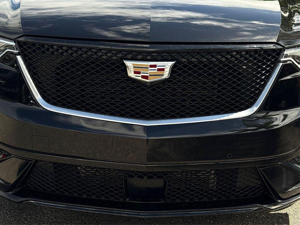 used 2023 Cadillac XT6 car, priced at $39,995