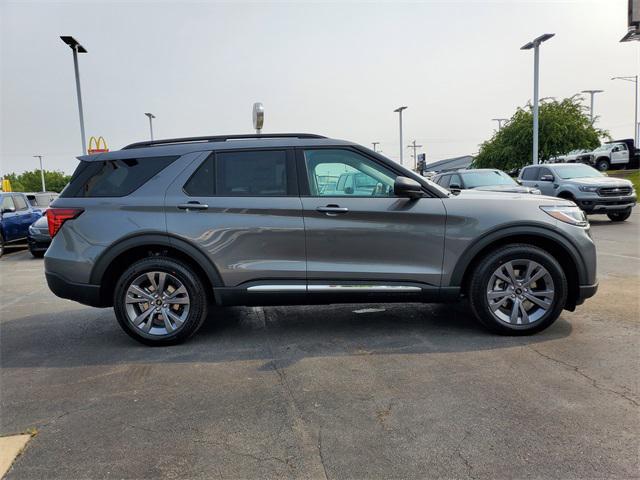 new 2025 Ford Explorer car, priced at $46,202