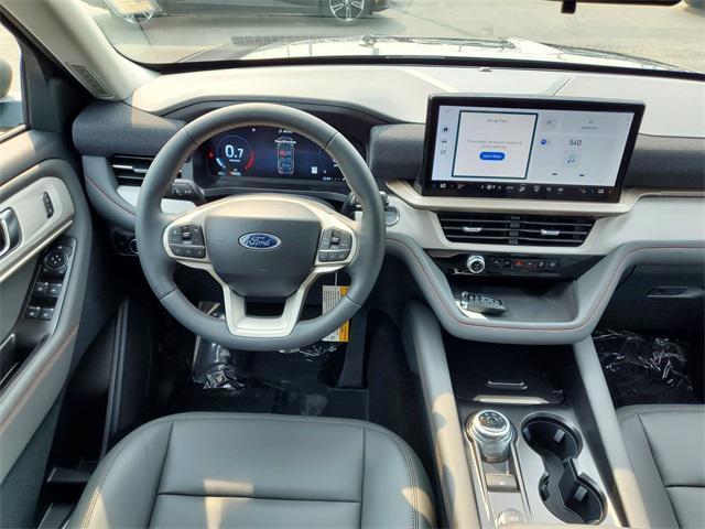 new 2025 Ford Explorer car, priced at $46,202