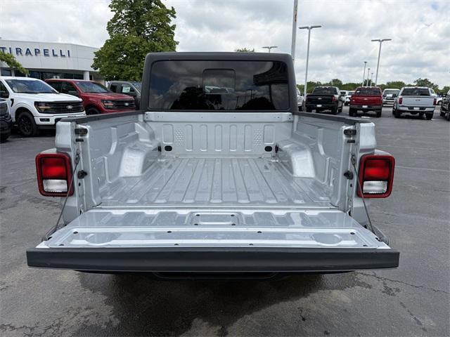 used 2023 Jeep Gladiator car, priced at $31,861