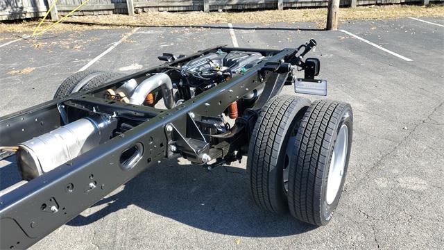 new 2026 Ford F-450 car, priced at $61,367