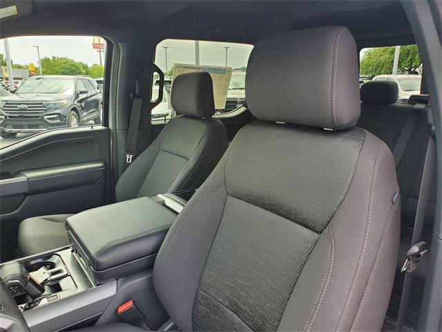 new 2025 Ford F-150 car, priced at $53,631