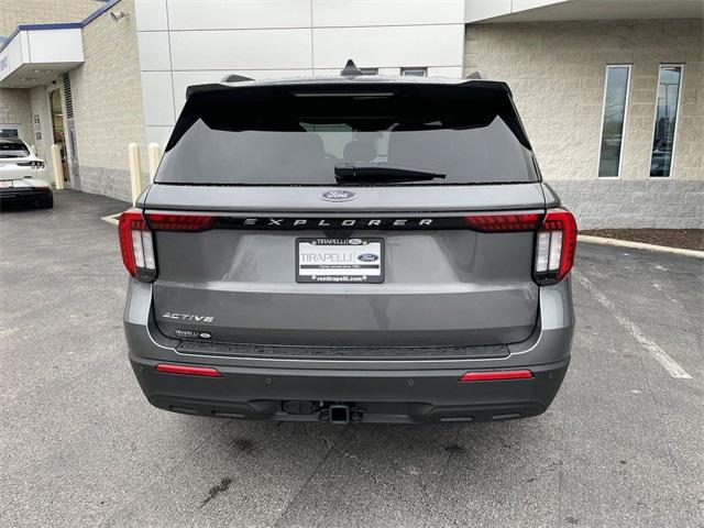 new 2025 Ford Explorer car, priced at $38,463