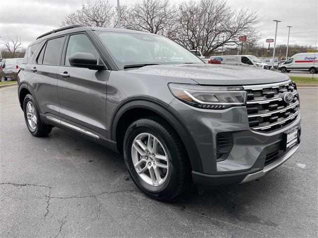 new 2025 Ford Explorer car, priced at $38,463