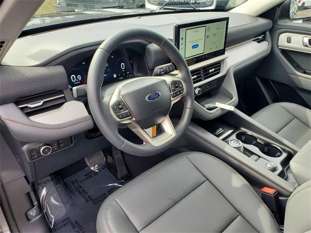 new 2025 Ford Explorer car, priced at $44,693