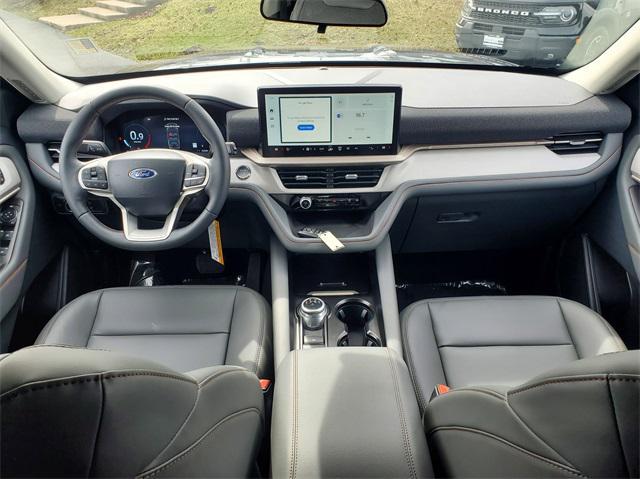 new 2025 Ford Explorer car, priced at $44,693