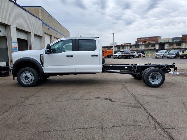 new 2025 Ford F-450 car, priced at $62,275