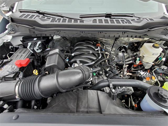 new 2025 Ford F-450 car, priced at $56,626