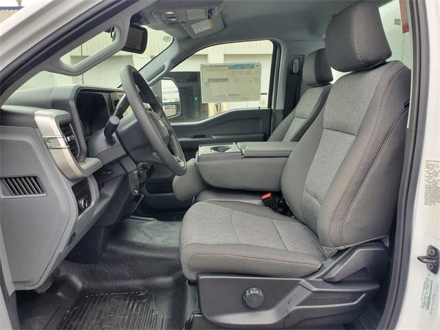new 2025 Ford F-450 car, priced at $78,532
