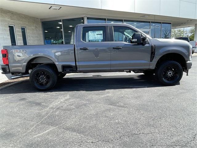 new 2024 Ford F-250 car, priced at $54,321