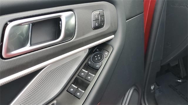 new 2025 Ford Explorer car, priced at $58,541