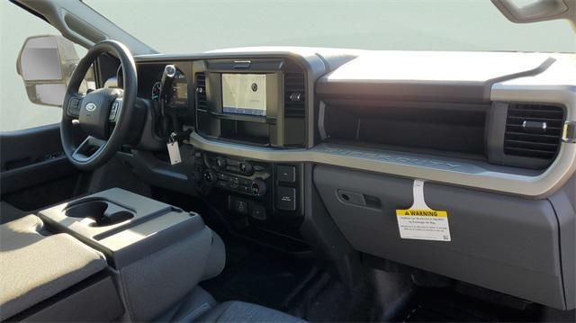 new 2025 Ford F-250 car, priced at $51,713