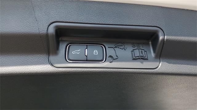 new 2025 Ford Explorer car, priced at $58,823