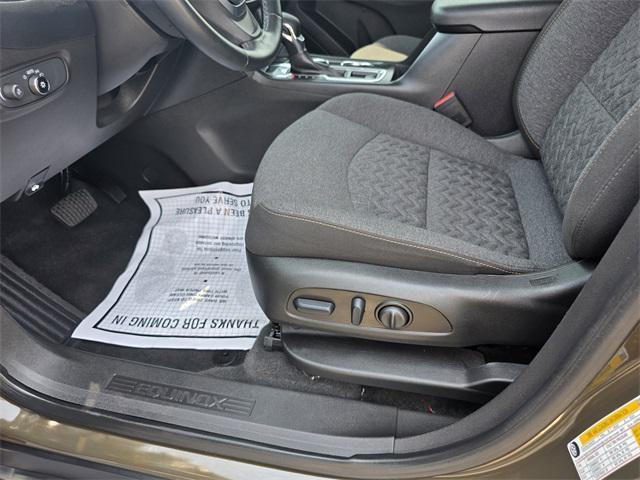 used 2023 Chevrolet Equinox car, priced at $23,791