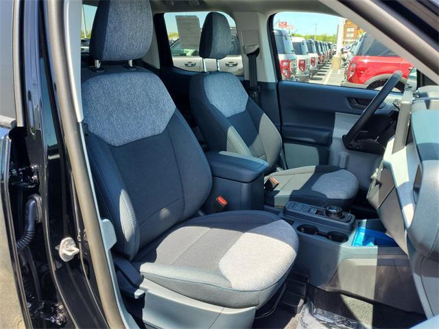 new 2025 Ford Maverick car, priced at $32,448