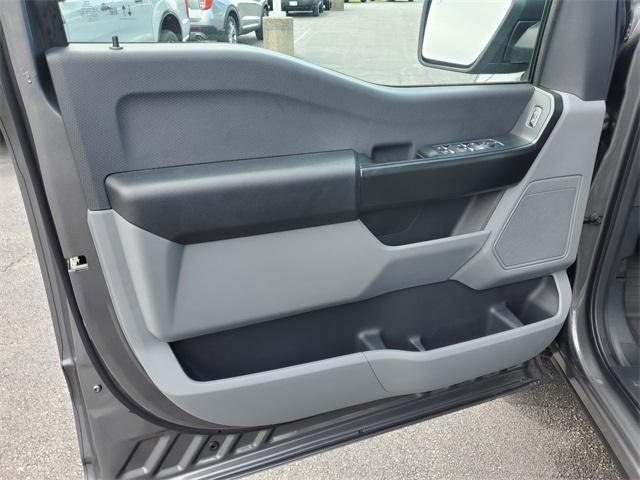 new 2025 Ford F-150 car, priced at $48,189