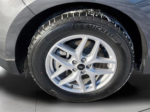 used 2024 Ford Edge car, priced at $29,497
