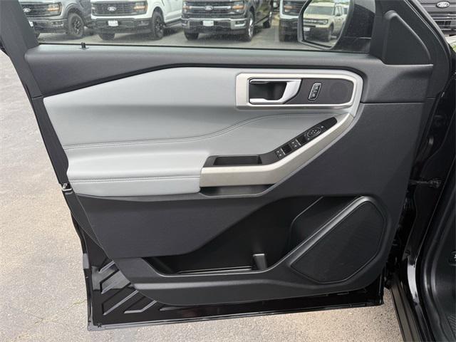 used 2022 Ford Explorer car, priced at $33,991