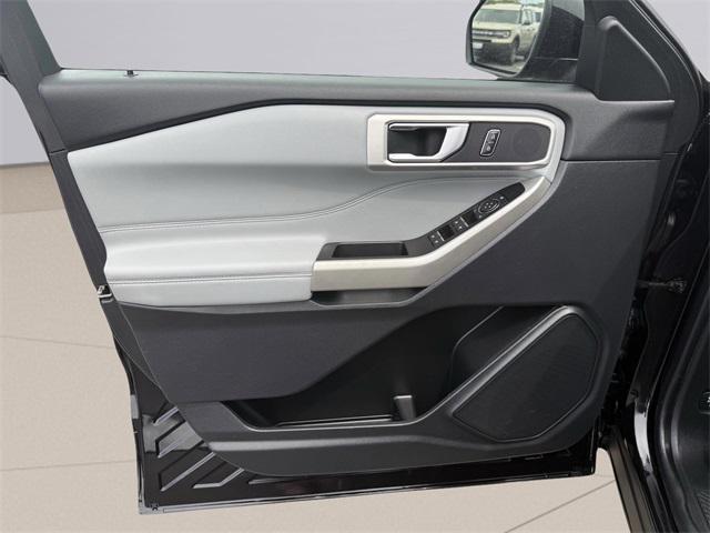 used 2022 Ford Explorer car, priced at $30,991
