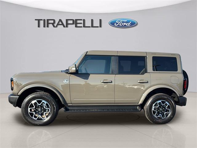 new 2025 Ford Bronco car, priced at $51,952