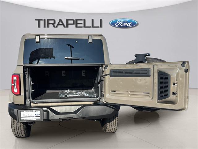 new 2025 Ford Bronco car, priced at $51,952