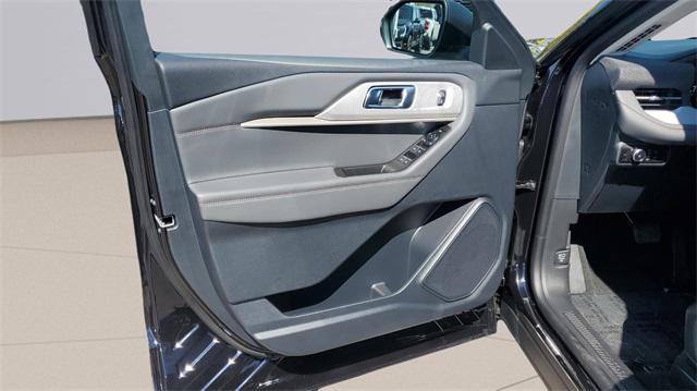 new 2025 Ford Explorer car, priced at $45,729