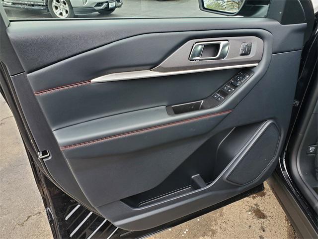new 2025 Ford Explorer car, priced at $53,631
