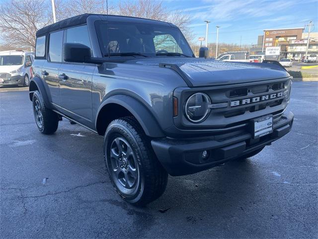 new 2024 Ford Bronco car, priced at $43,076